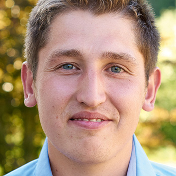  Ruslan Kasimbekow